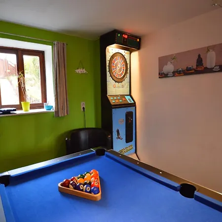 Rustic With Pool Nyaraló