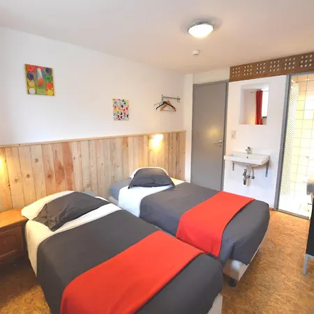 Rustic With Pool Holiday home