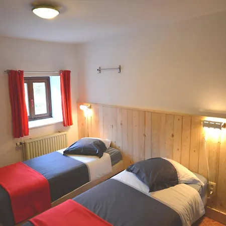 Rustic With Pool Nyaraló *