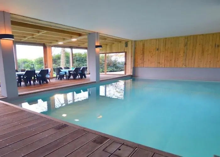 Rustic With Pool Hébergement de vacances Waimes